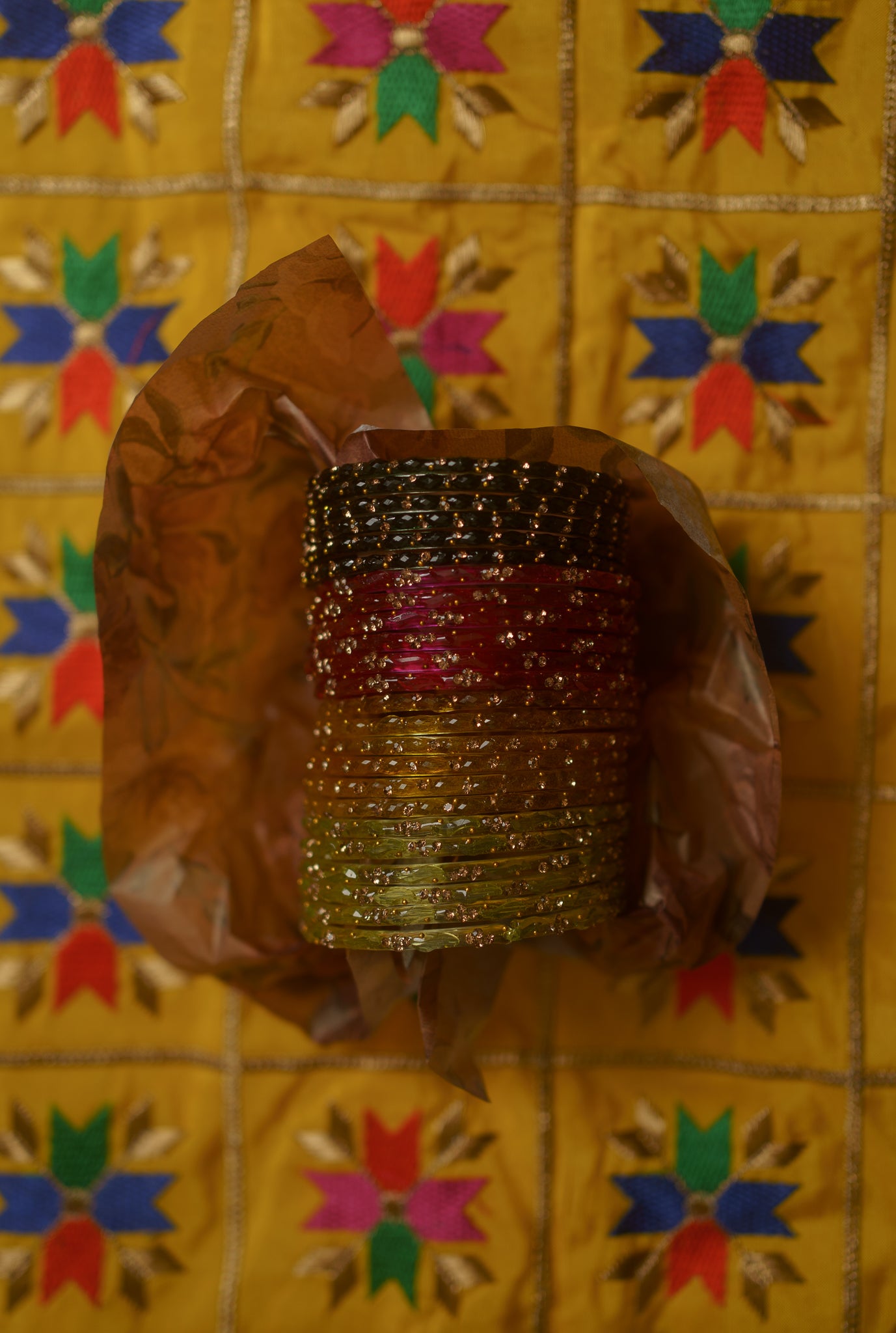 Jhalak | Glass Bangles Box