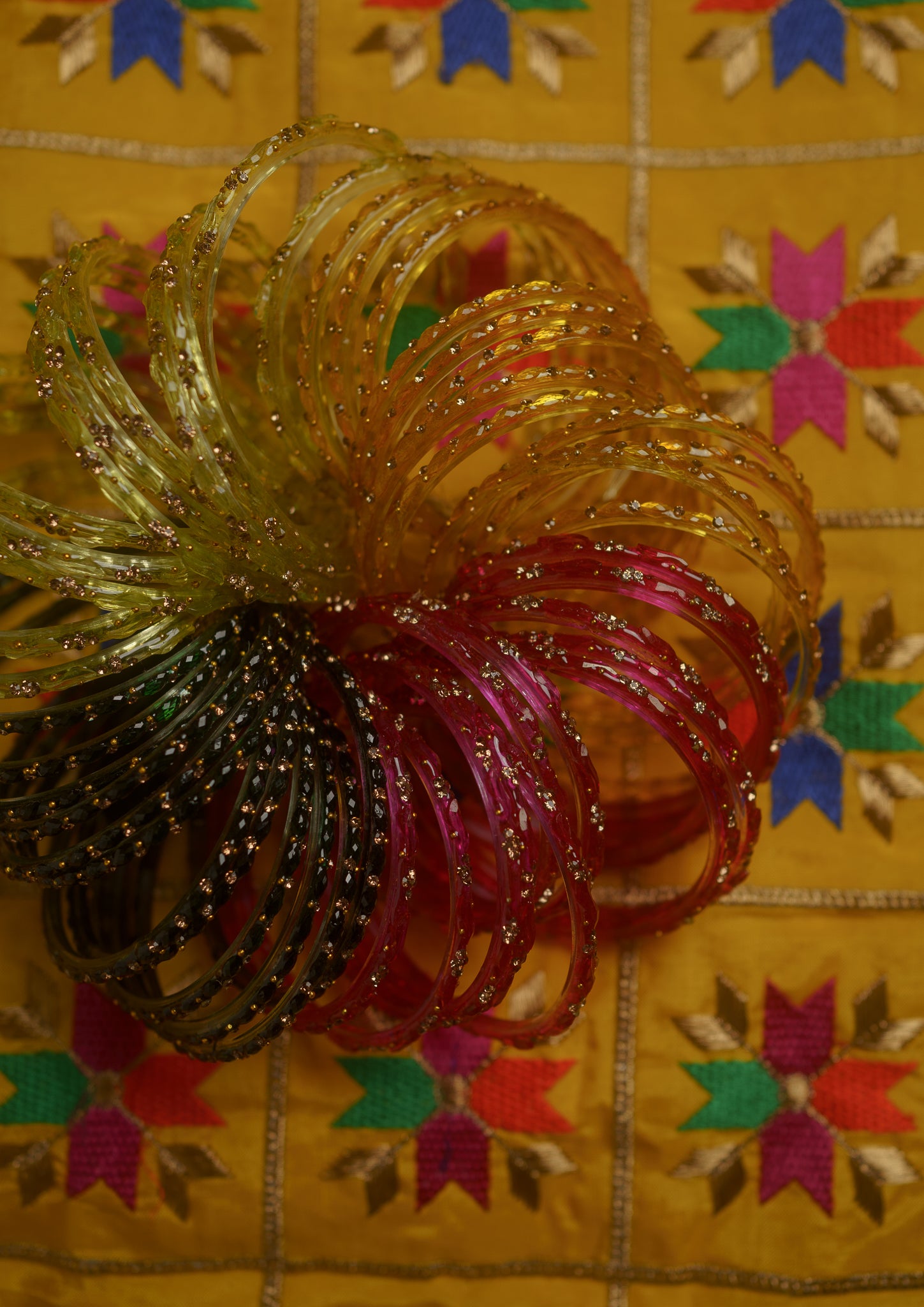 Jhalak | Glass Bangles Box