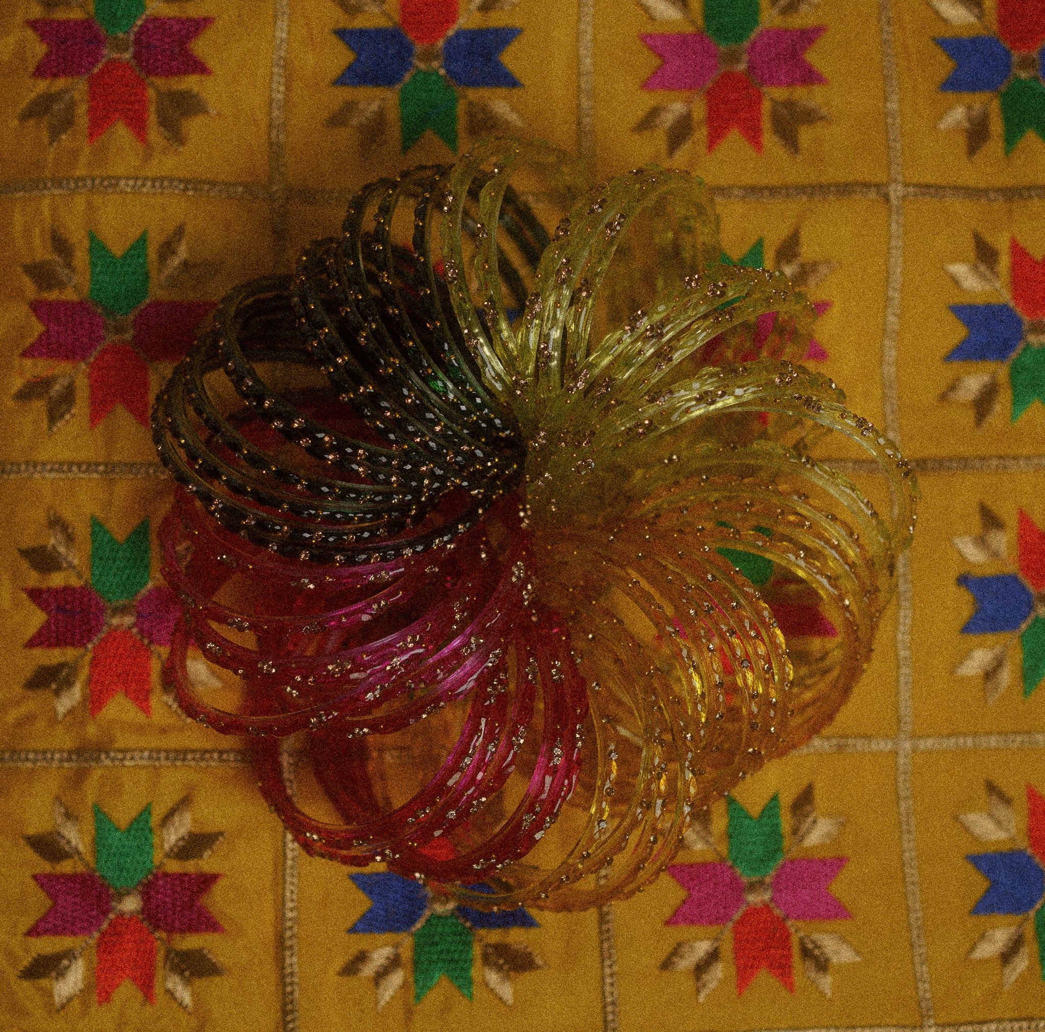 Jhalak | Glass Bangles Box